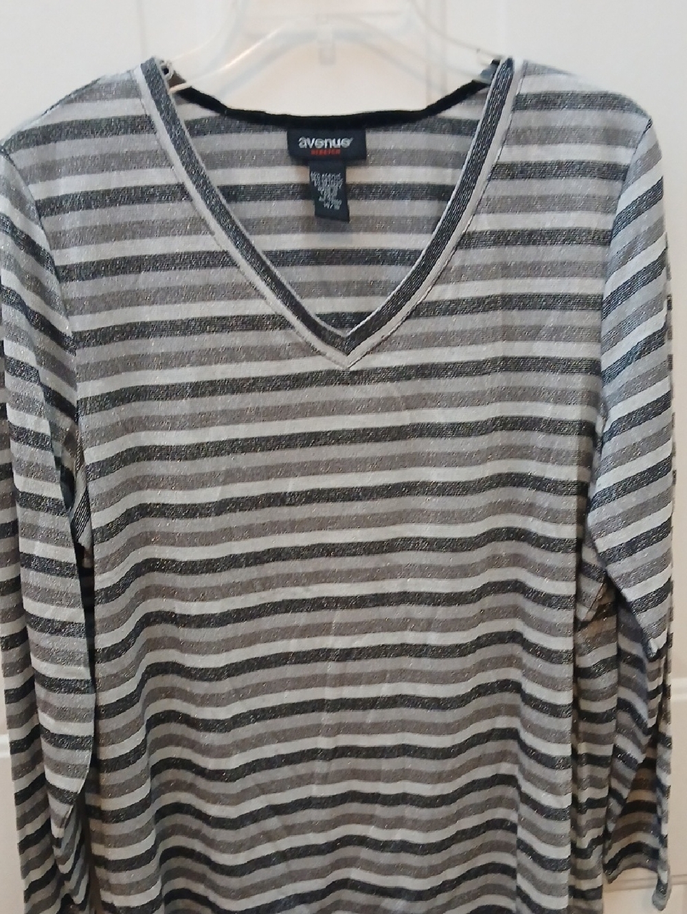 Avenue Women's Shimmer Gray & White Striped V-Neck Top